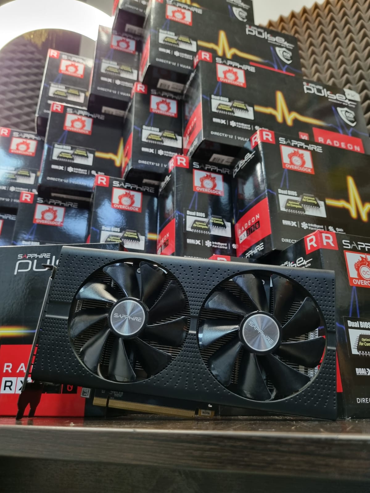 Видеокарта PCI-E AMD Radeon ™ RX570 8GB SAPHIRE PULSE OC BOX