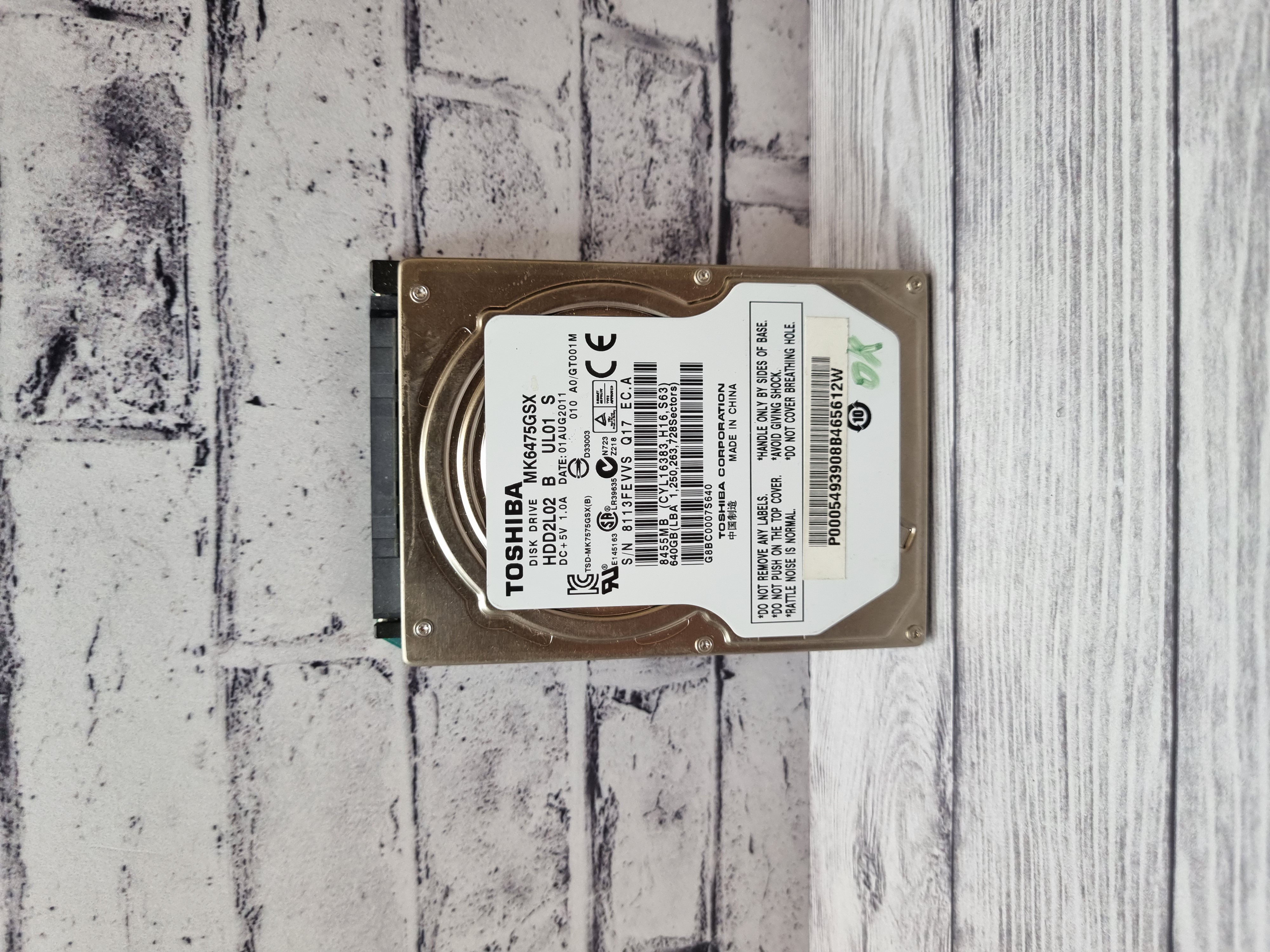 Жесткий диск для ноутбука SATA 2,5'' 640GB TOSHIBA MK6475GSX