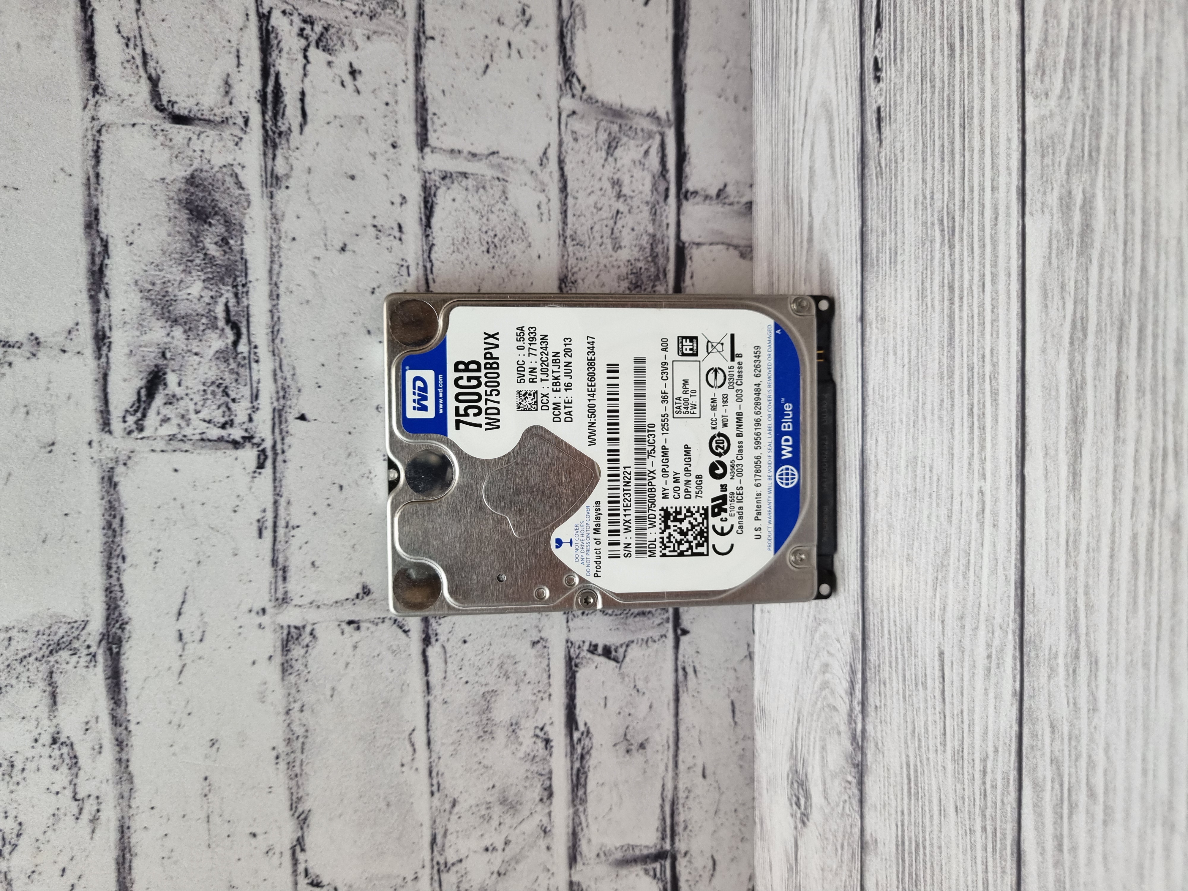 Жесткий диск для ноутбука SATA 750GB  WD Blue 2,5''
