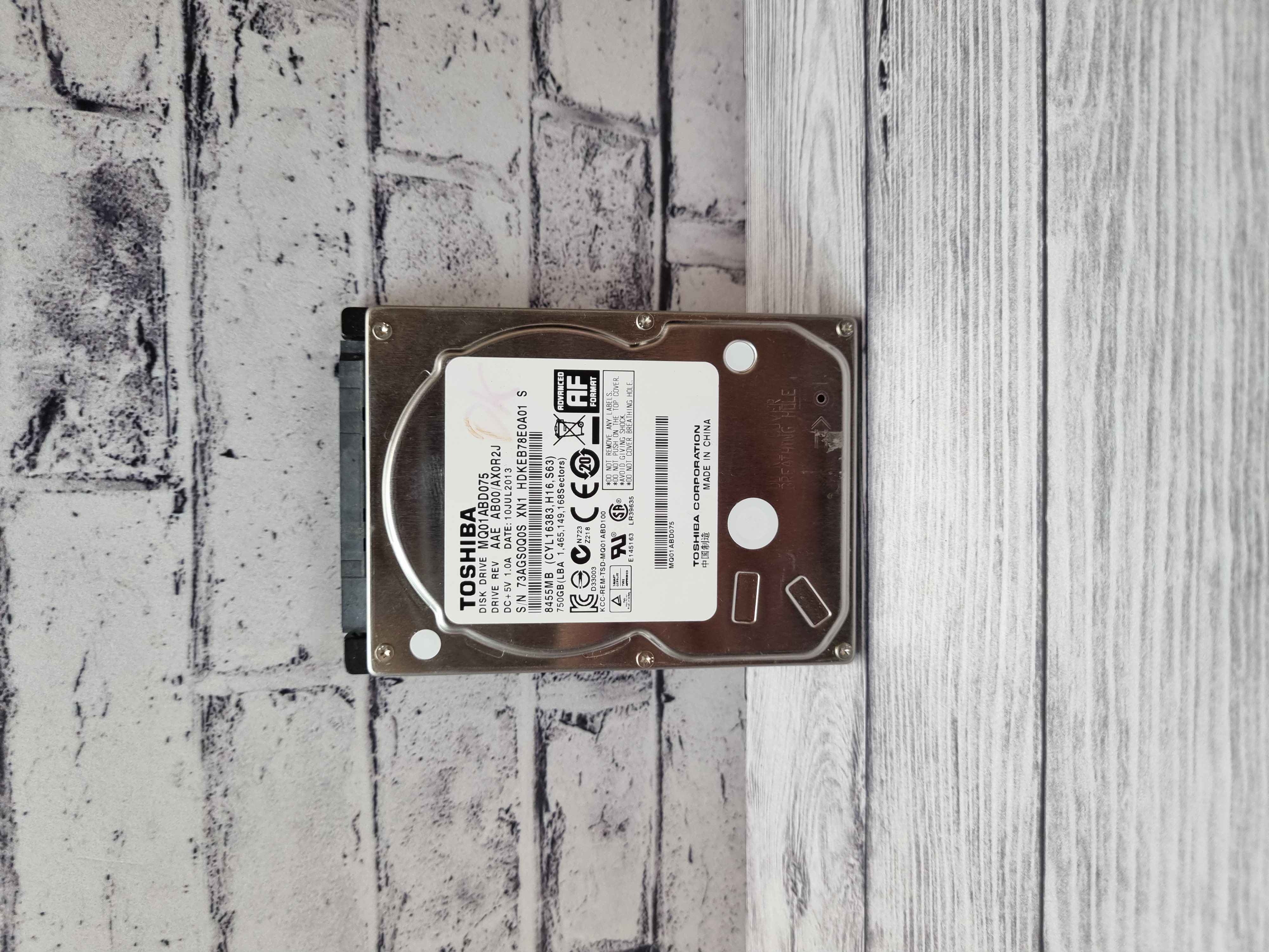Жесткий диск  для ноутбука  2.5'' SATA 750GB TOSHIBA Model: MQ01ABD075
