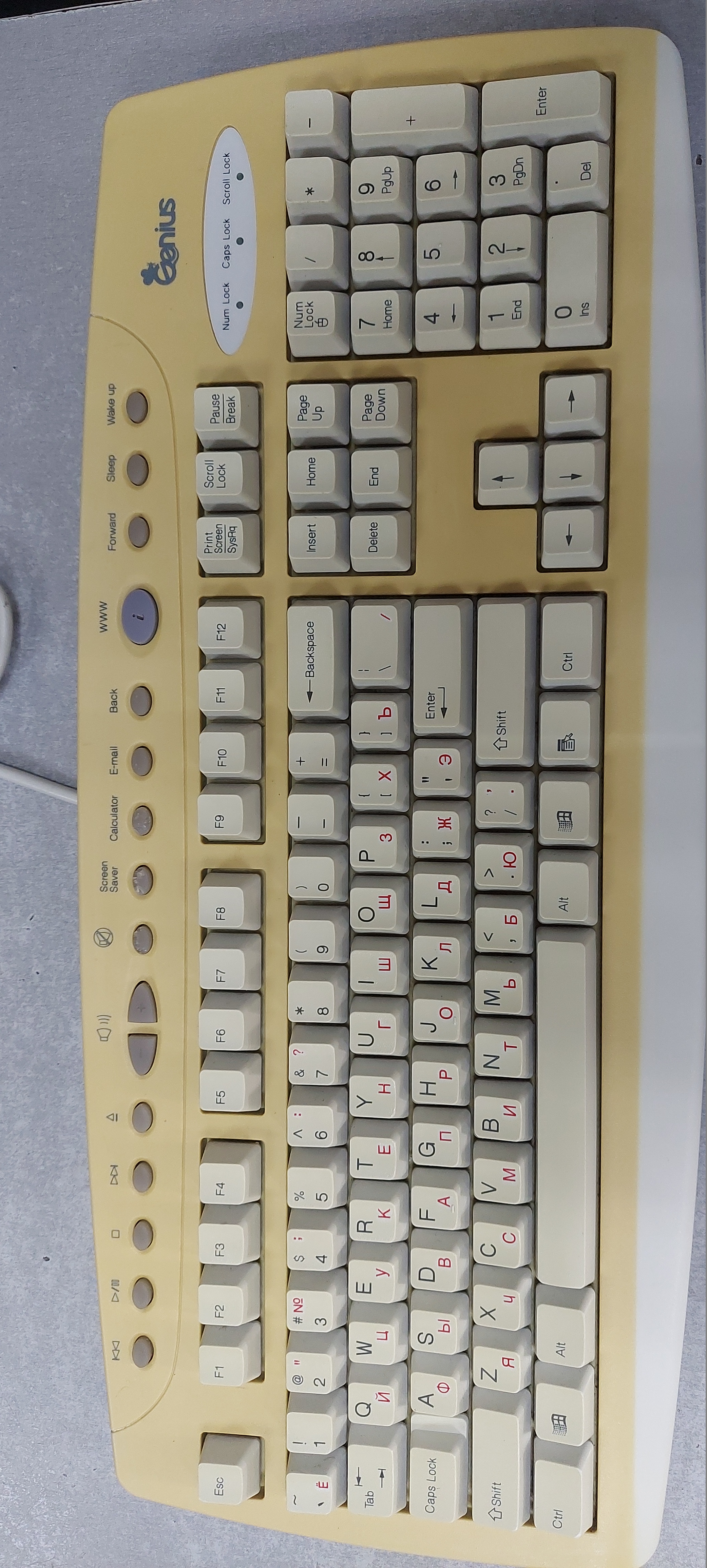 Клавиатура 	PS/2 Проводная GENIUS KWD-910