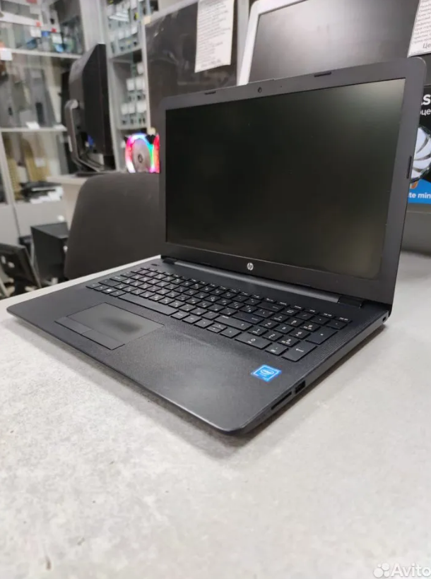 Ноутбук HP 15-ra058ur