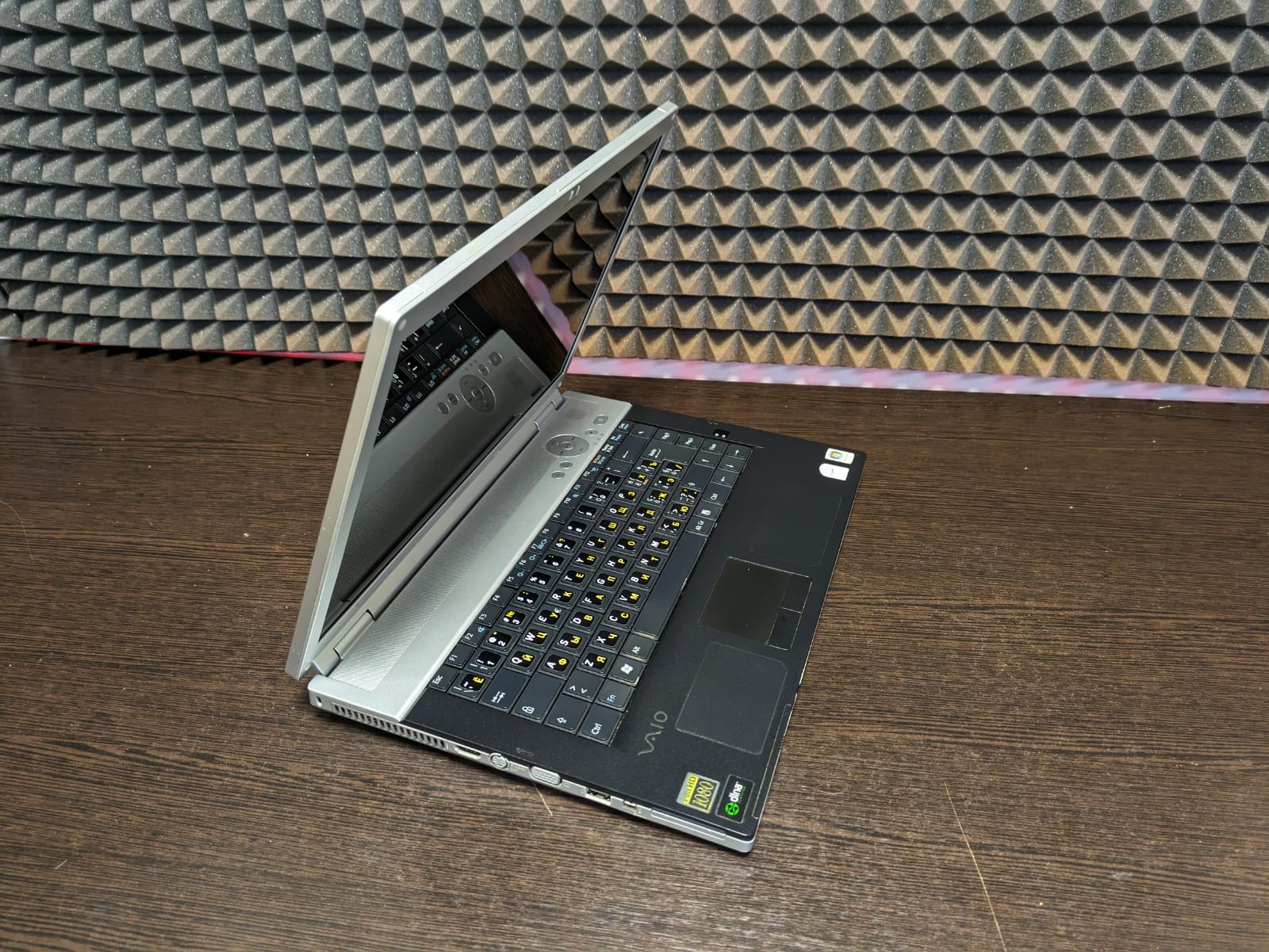Ноутбук Sony Vaio VGN-FZ21e