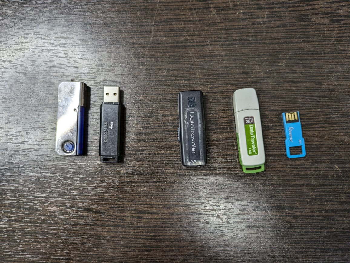 Флешки USB2.0 2-4GB