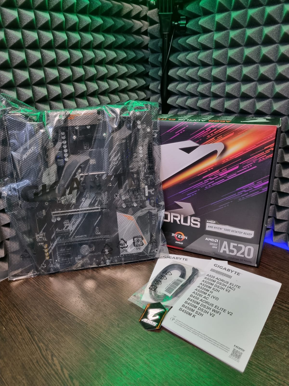 Материнская плата ATX SAM4 GIGABYTE A520 Aorus Elite Gaming