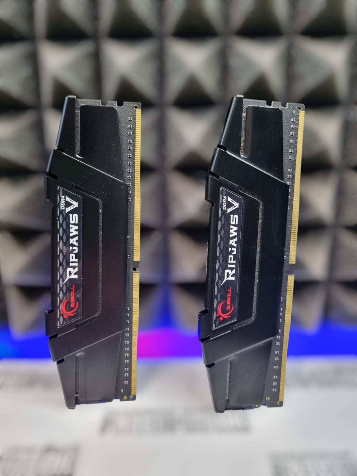 Оперативная память DIMM DDR4 2x8GB kit of two 3200MHZ G Skill Ripjaws