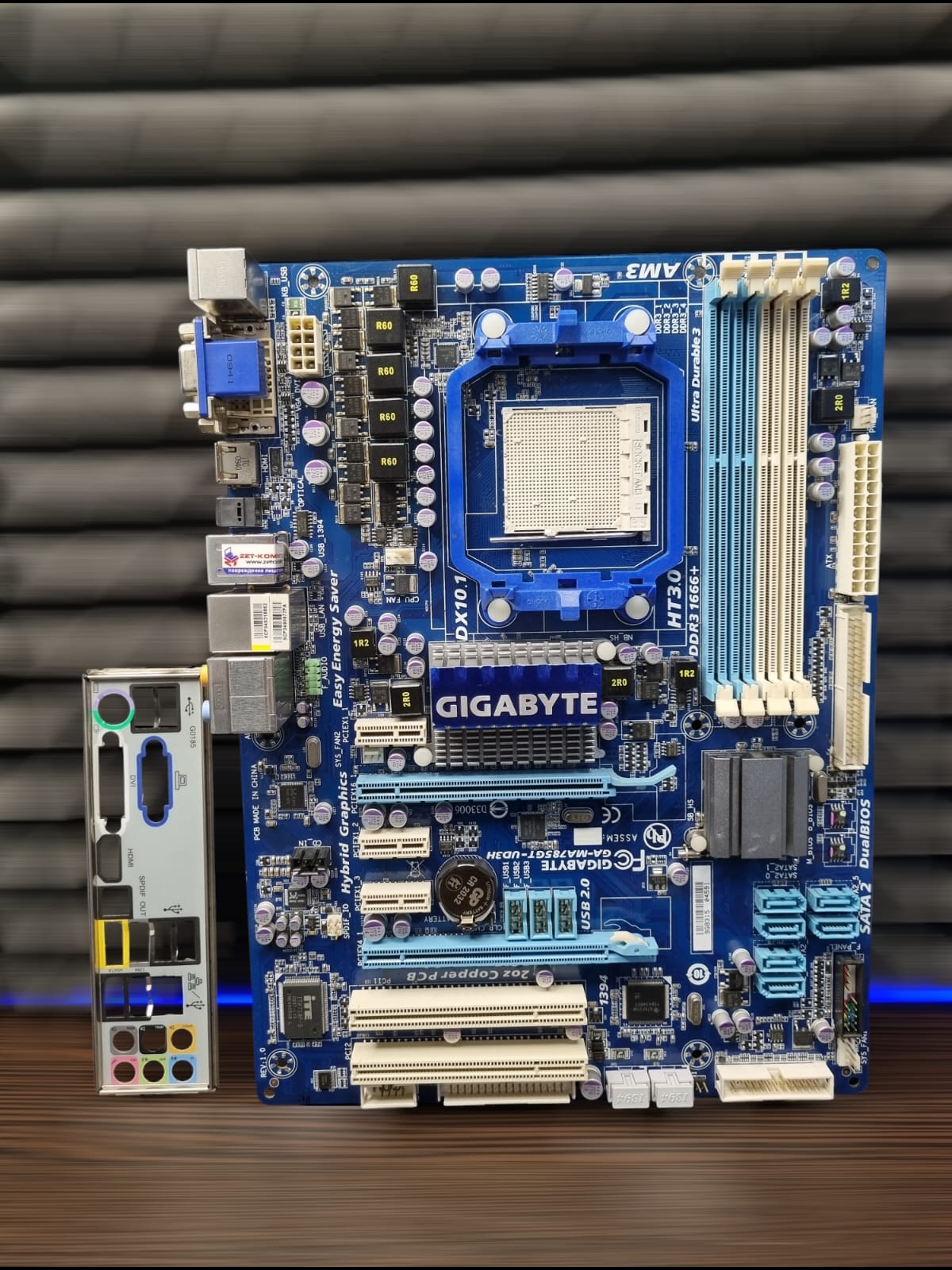 Материнская плата ATX SAM3 GIGABYTE GA-MA785GT-UD3H