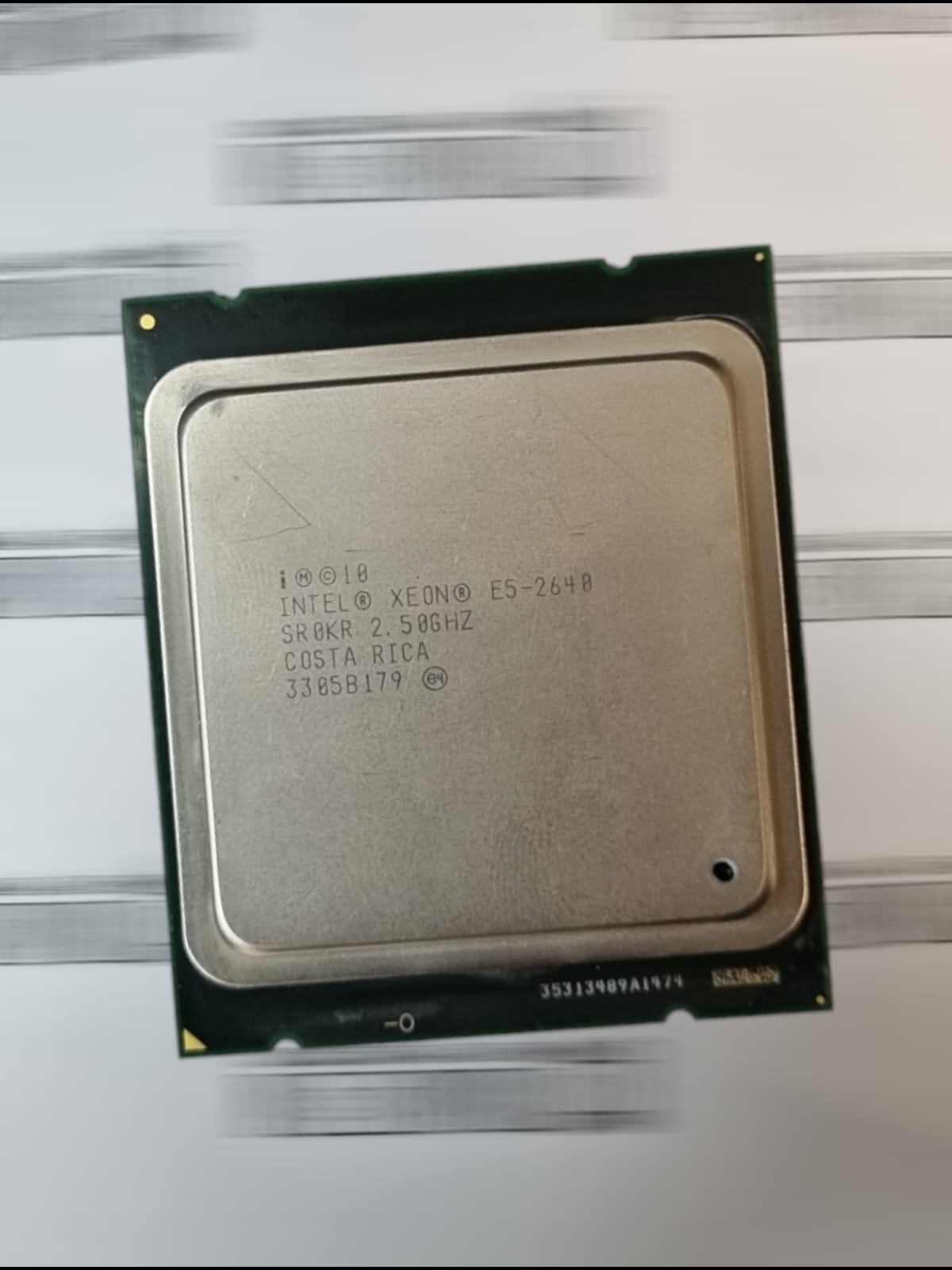 Процессор S2011 Intel xeon E5-2640