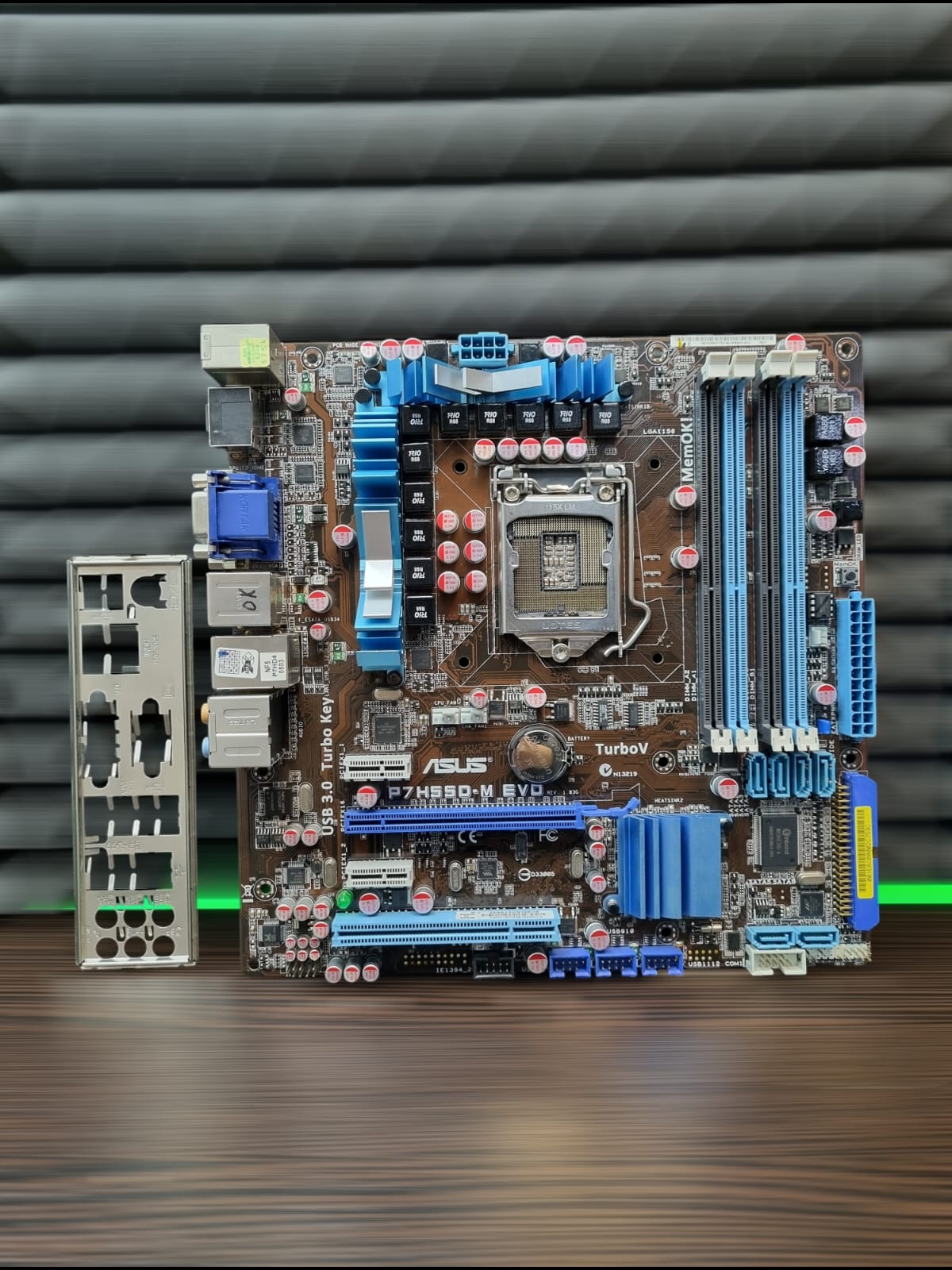 Материнская плата micro ATX S1156 ASUS P7H55D-M EVO