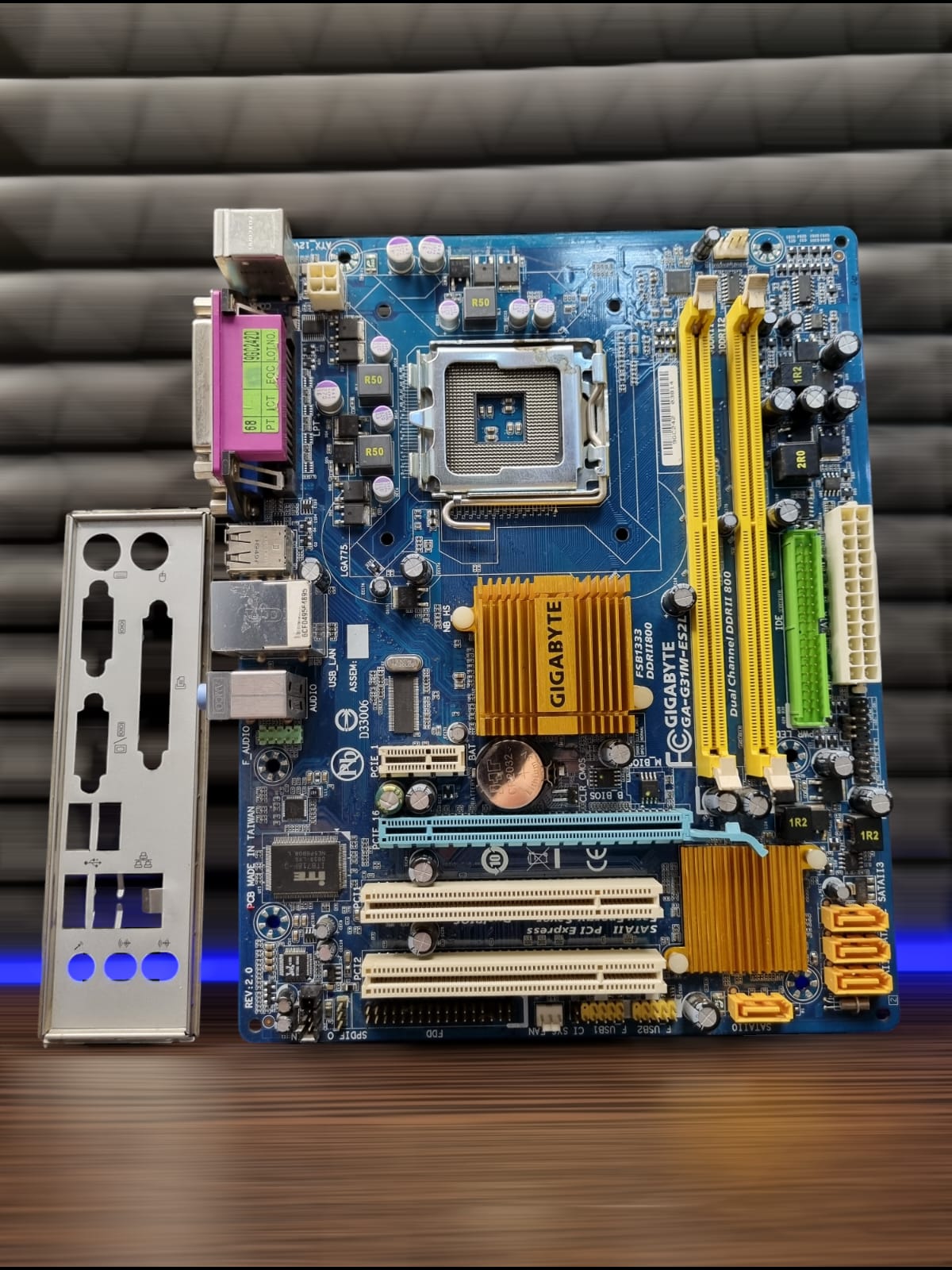 Материнская плата microATX S775 GIGABYTE GA-G31M-ES2L