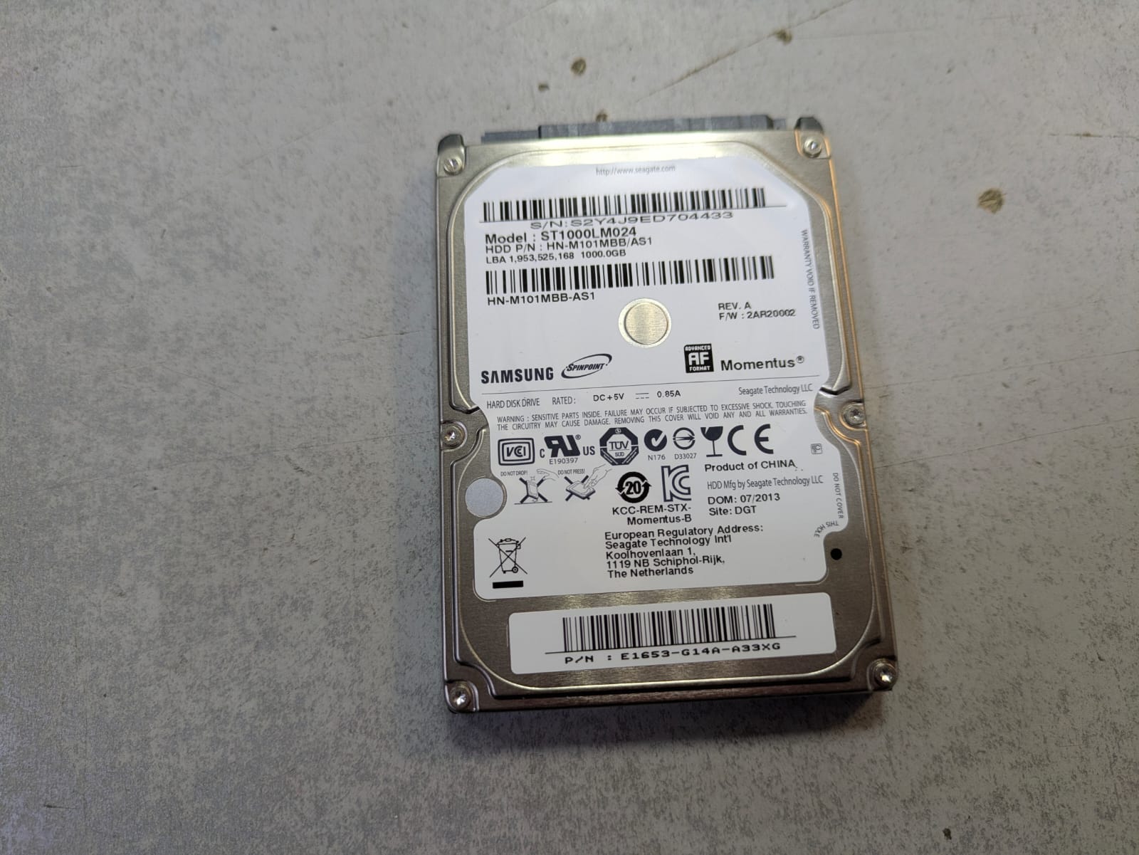 Жесткий диск SATA 1.0TB 2.5'' samsung ST1000LM024