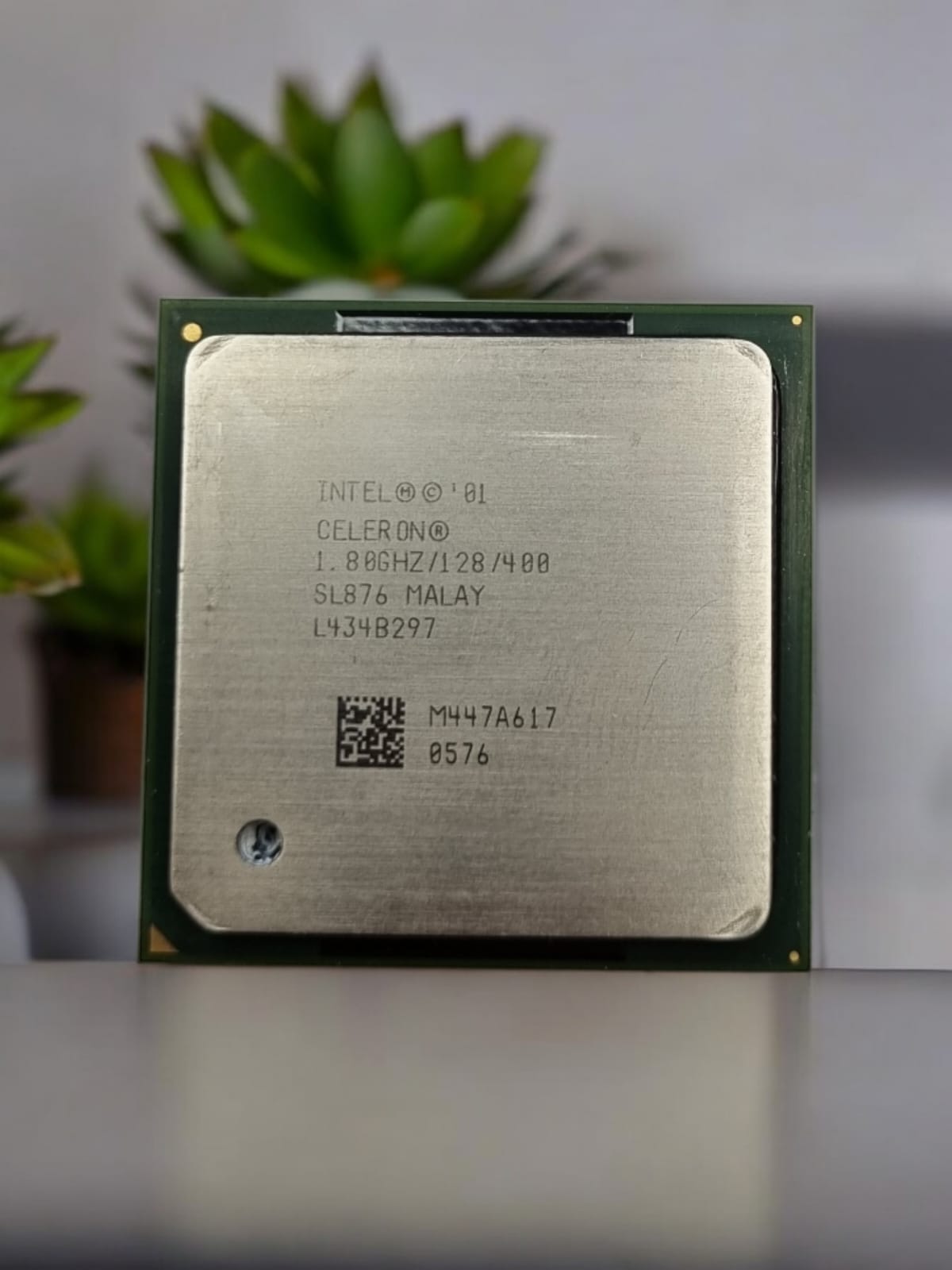 Процессор S478 Intel Celeron 1.80Ghz/128/400 OEM MALAY