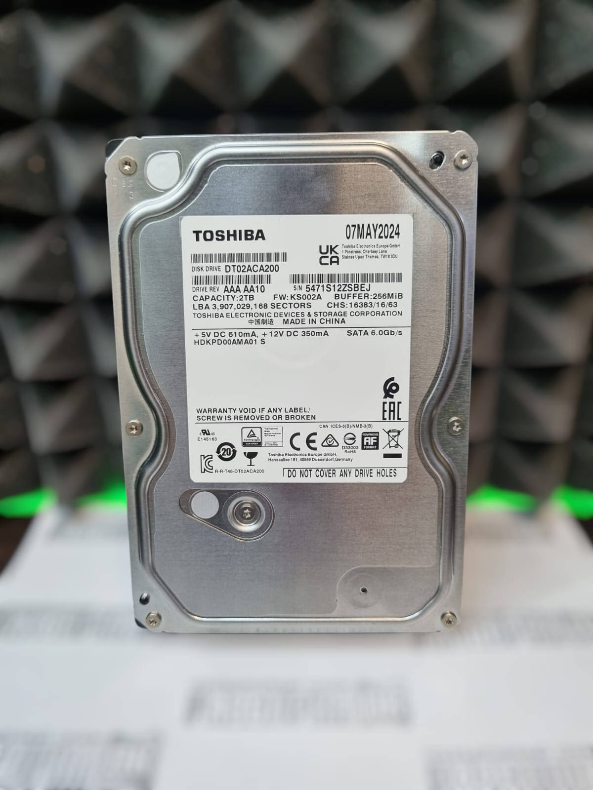 Жесткий диск SATA 2.0TB toshiba 3.5' DT02ACA200