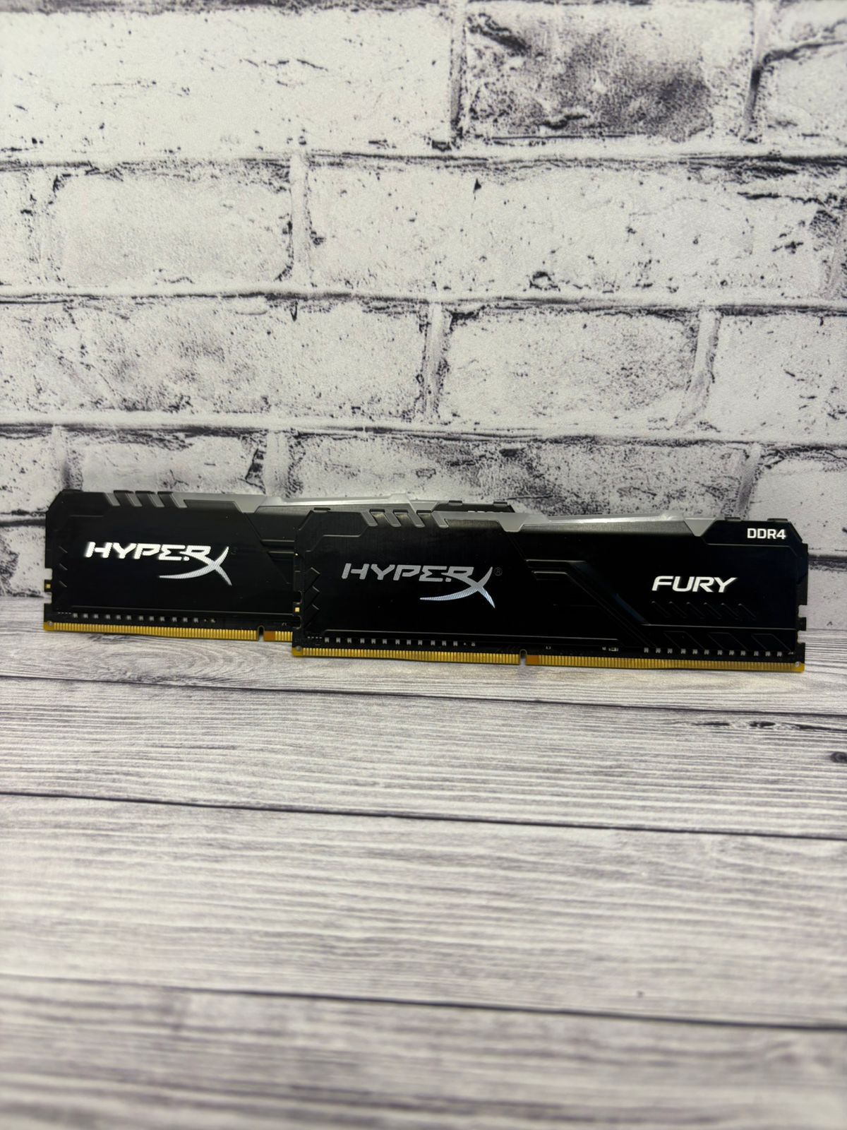 Оперативная память игровая DIMM DDR4 Kingston HyperX FURY