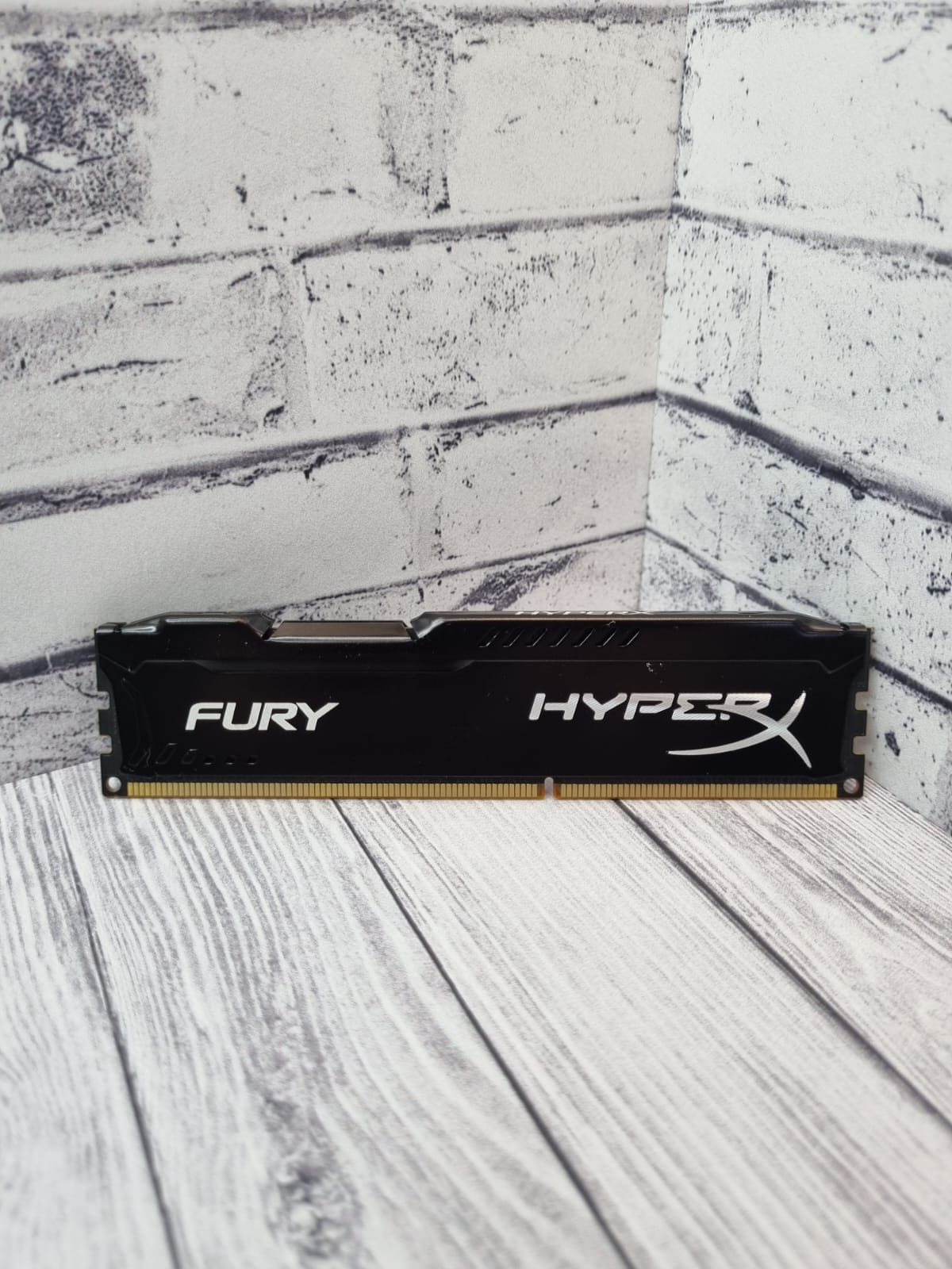 Оперативная память игровая DDR3 4GB  Kingston HyperX Fury