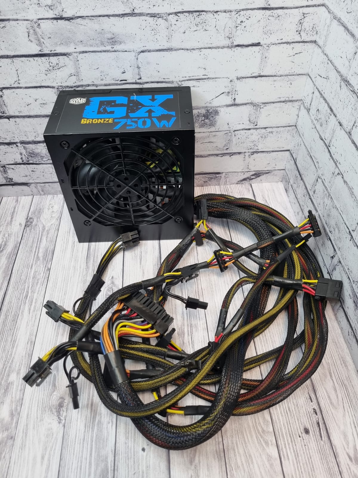 Блок питания ATX 750W Cooler Master GX 750