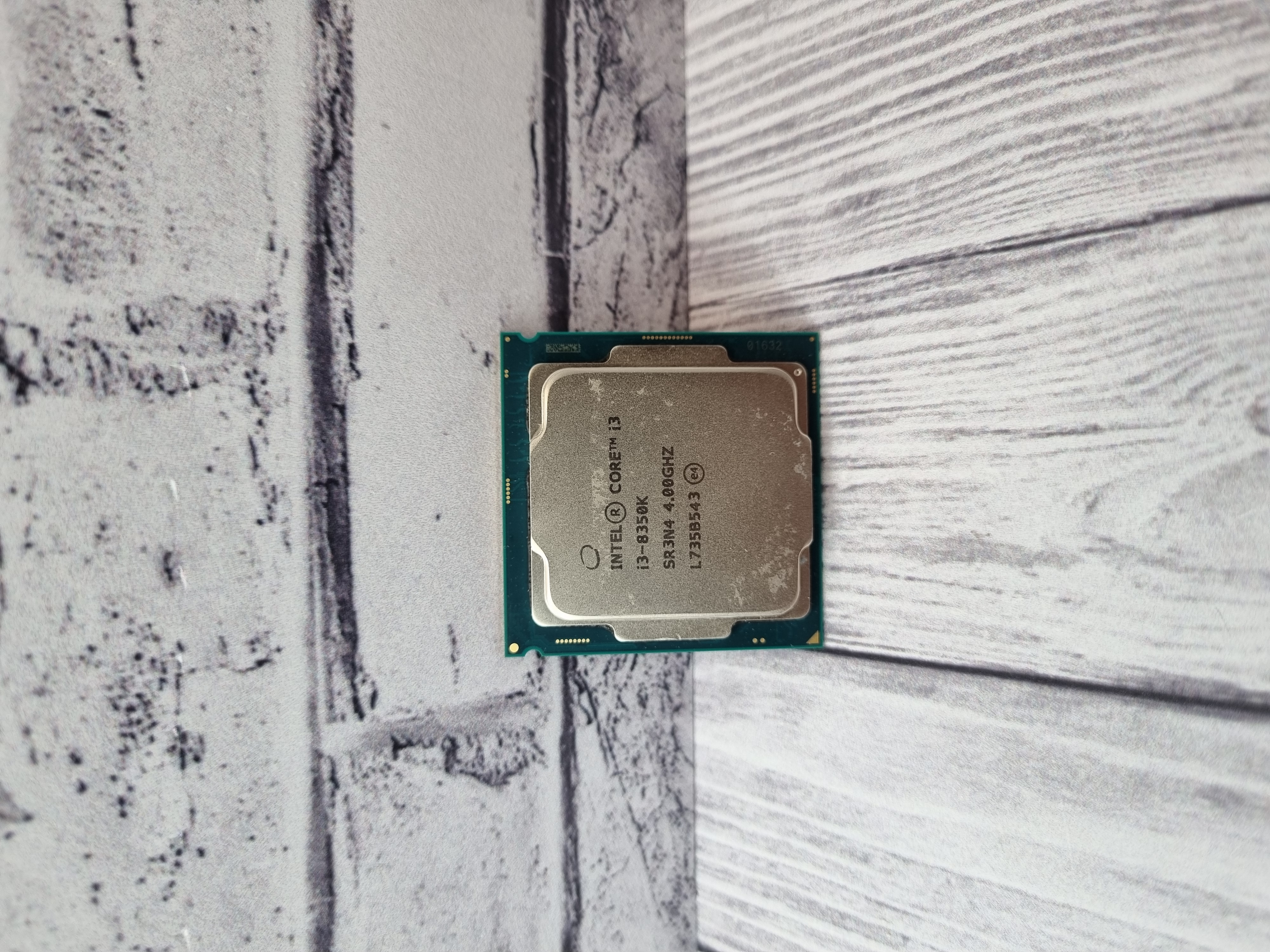 Процессор S1151v2 Intel Core i3-8350K