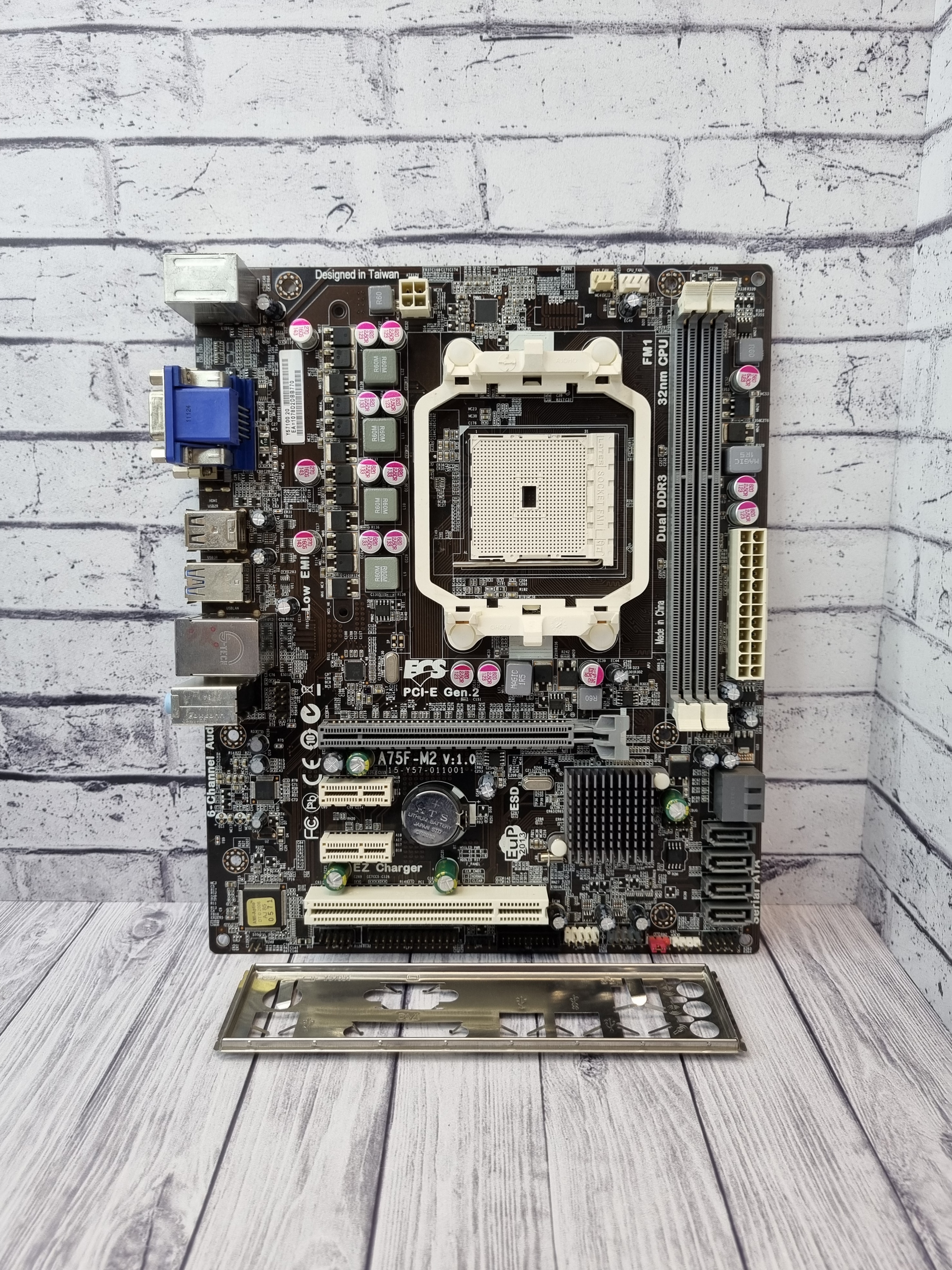 Материнская плата micro ATX SFM1 ECS A75F-M2 V1.0