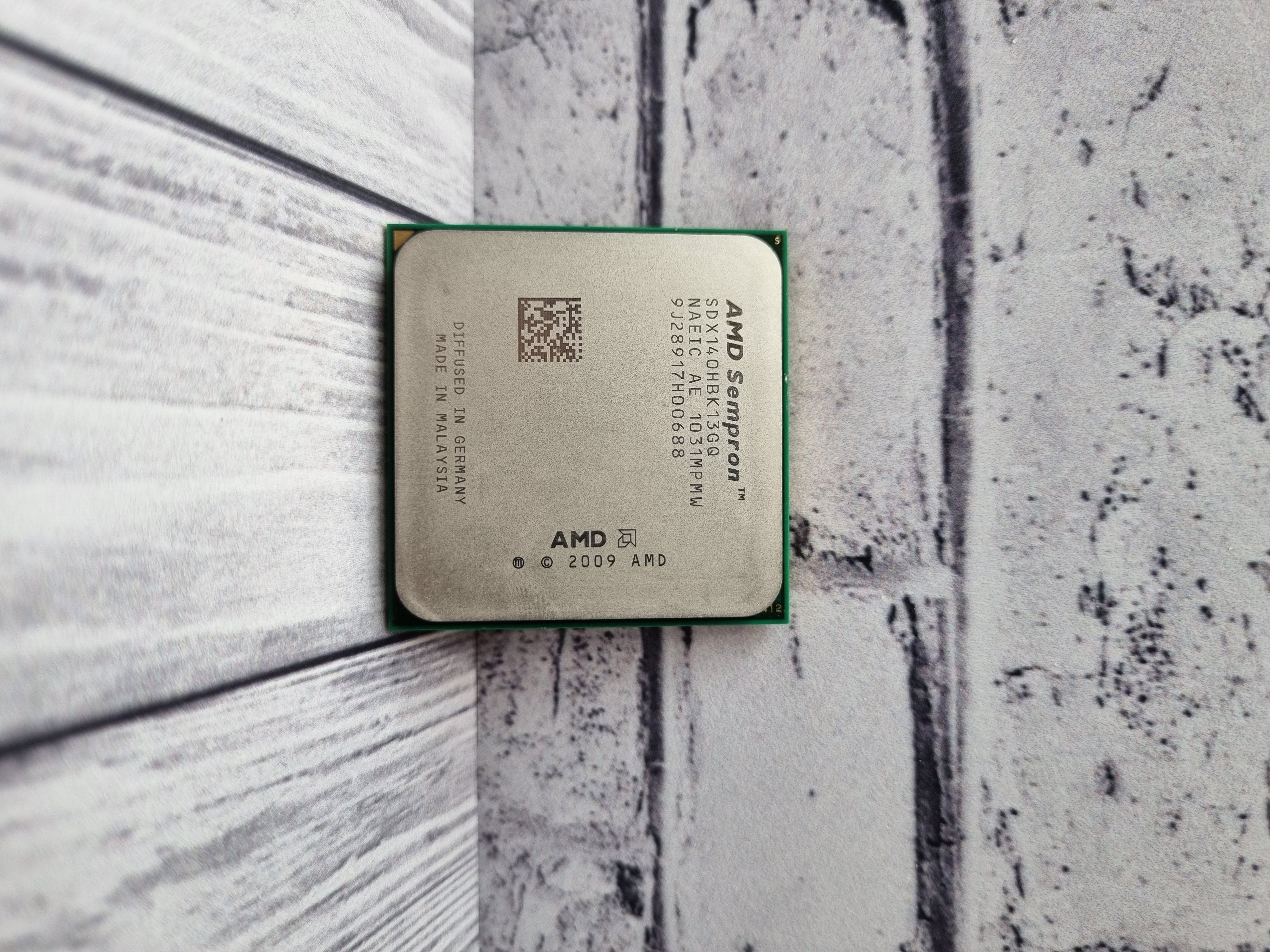 Процессор SAM3 AMD Sempron 140 OEM
