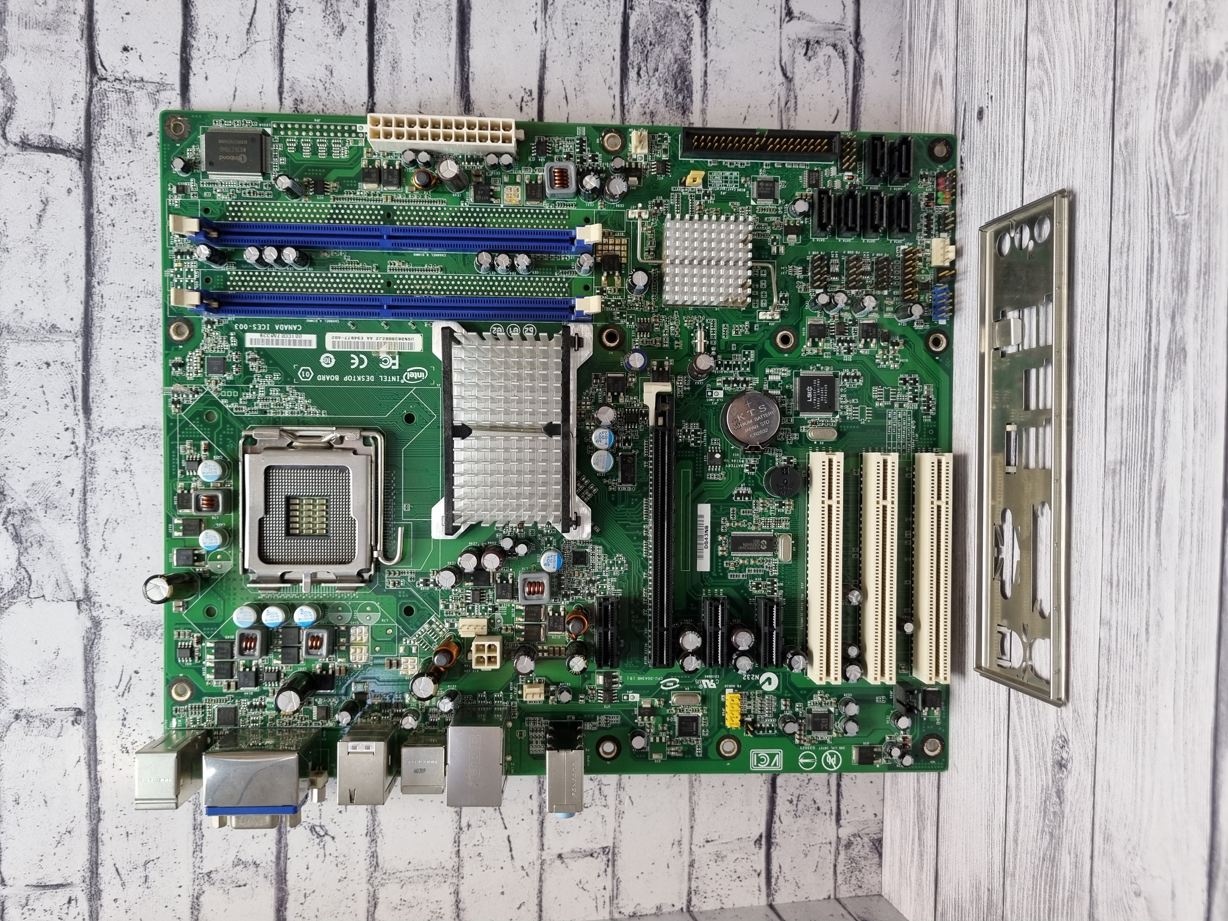 Материнская плата ATX S775 INTEL DG43NB