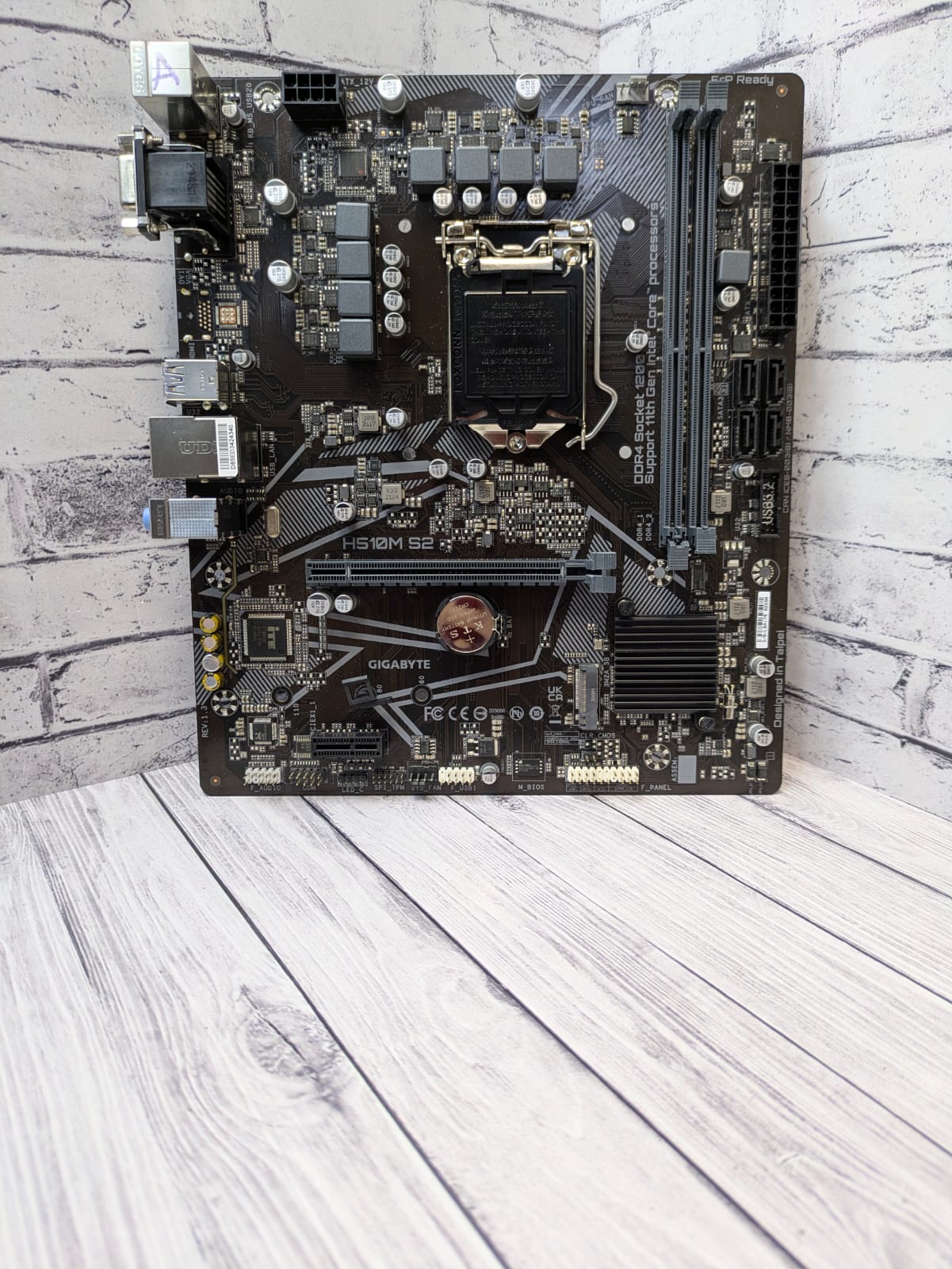 Материнская плата microATX S1200 gigabyte H510M S2